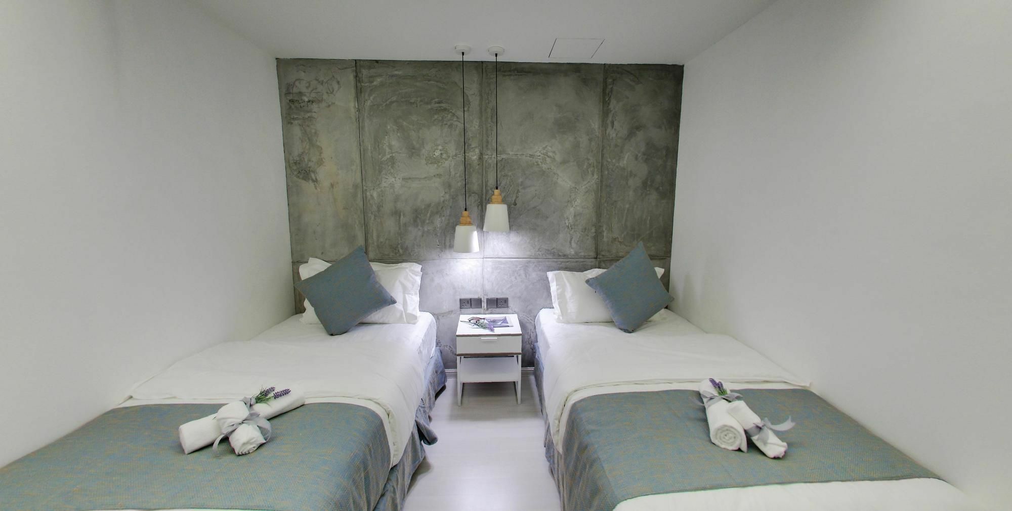 Modern Cave Boutique Stay Malacca Esterno foto