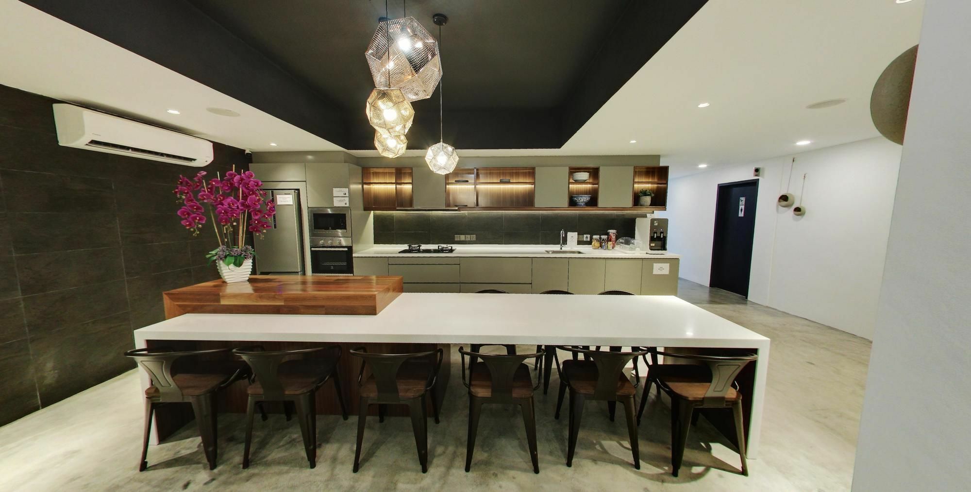 Modern Cave Boutique Stay Malacca Esterno foto