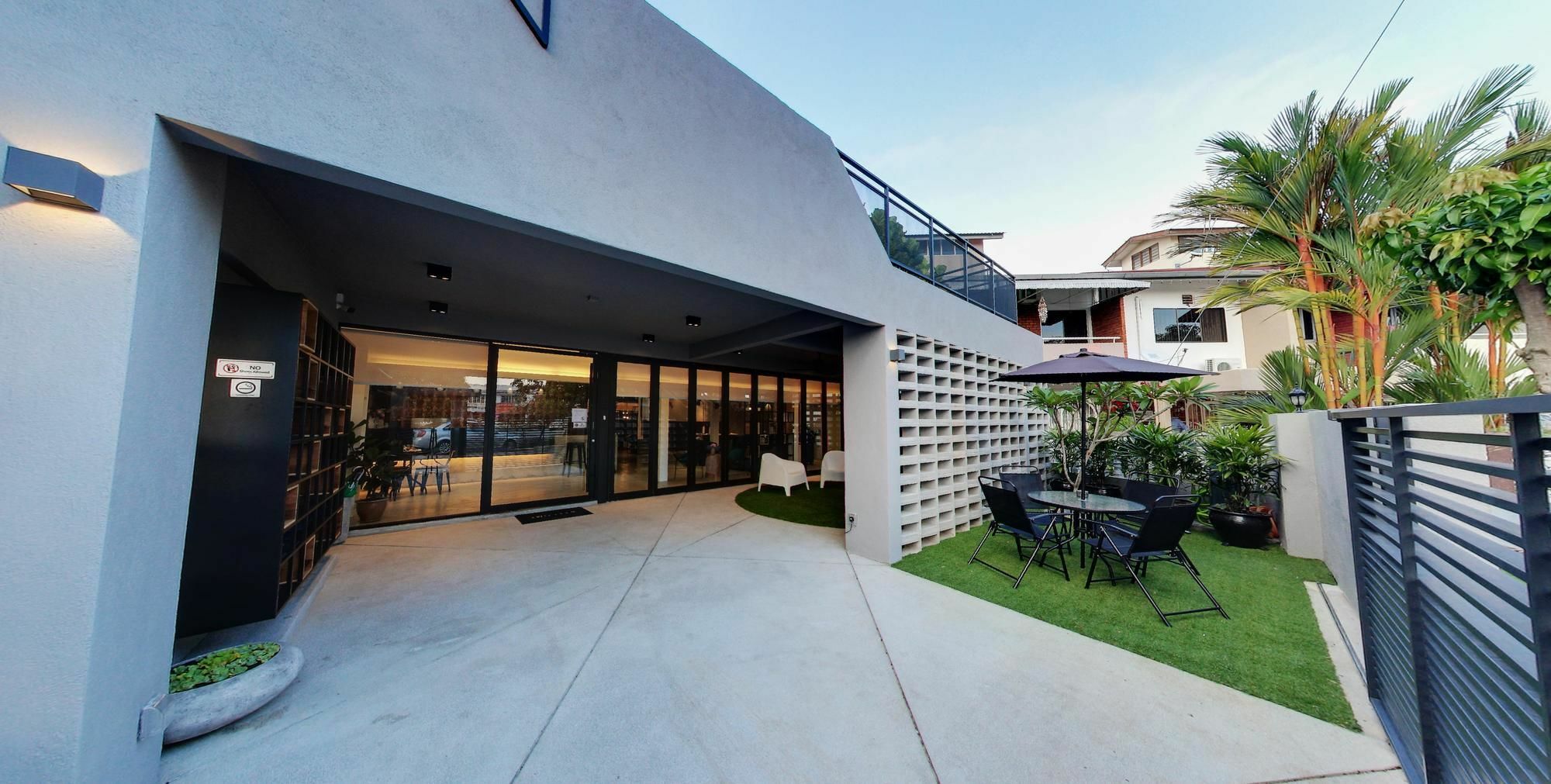Modern Cave Boutique Stay Malacca Esterno foto